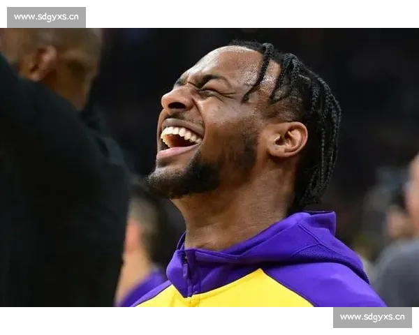 田忌赛马新解:布朗尼与乔丹新秀三分命中数背后的时代博弈 田忌赛马新解:布朗尼与乔丹新秀三分命中数背后的时代博弈